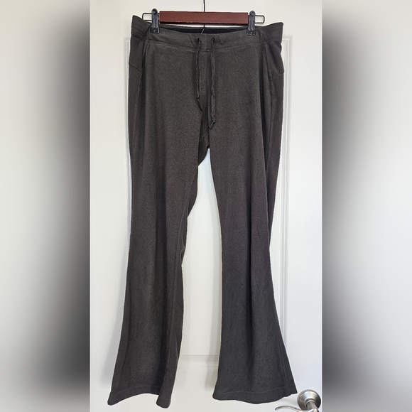 REI Pants - REI Women’s Fleece Pants Size Small Gray Flare Leg Cozy Outdoor Lounge